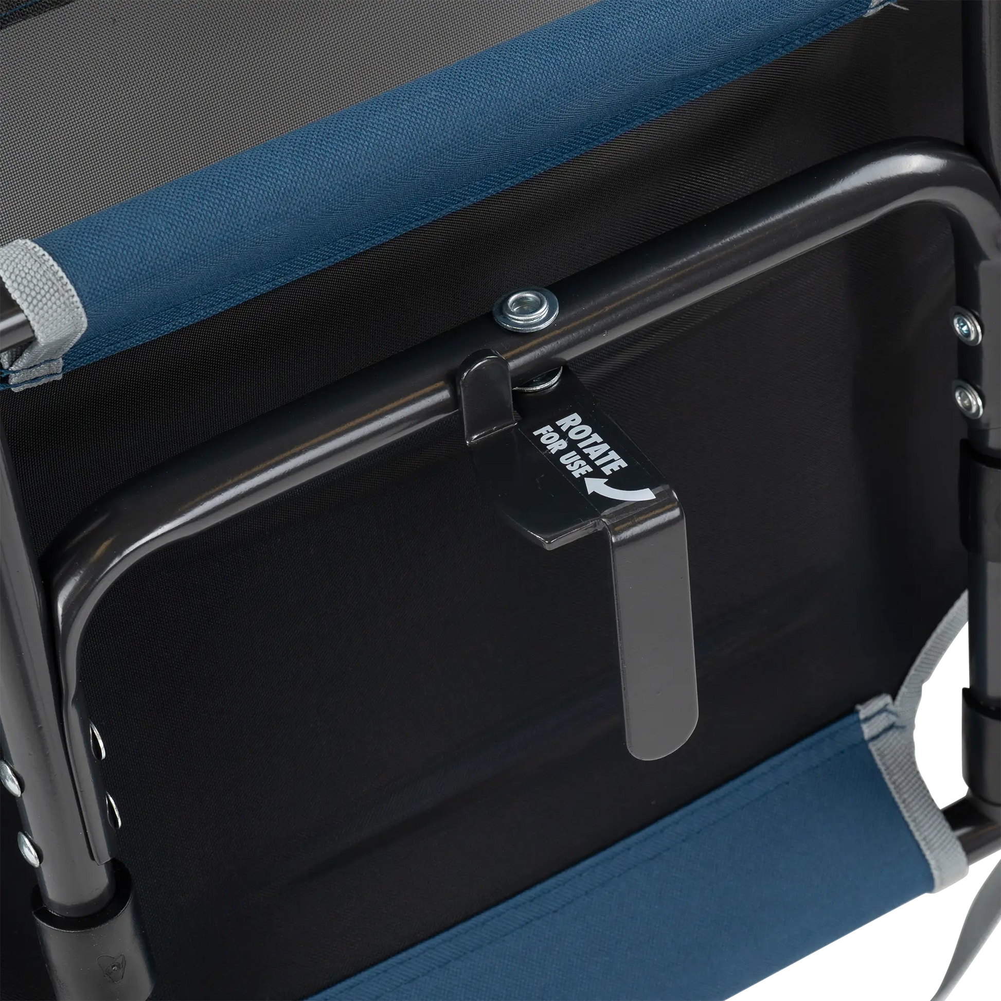 Big Comfort Stadium Chair™ with Armrests - Home Team Style