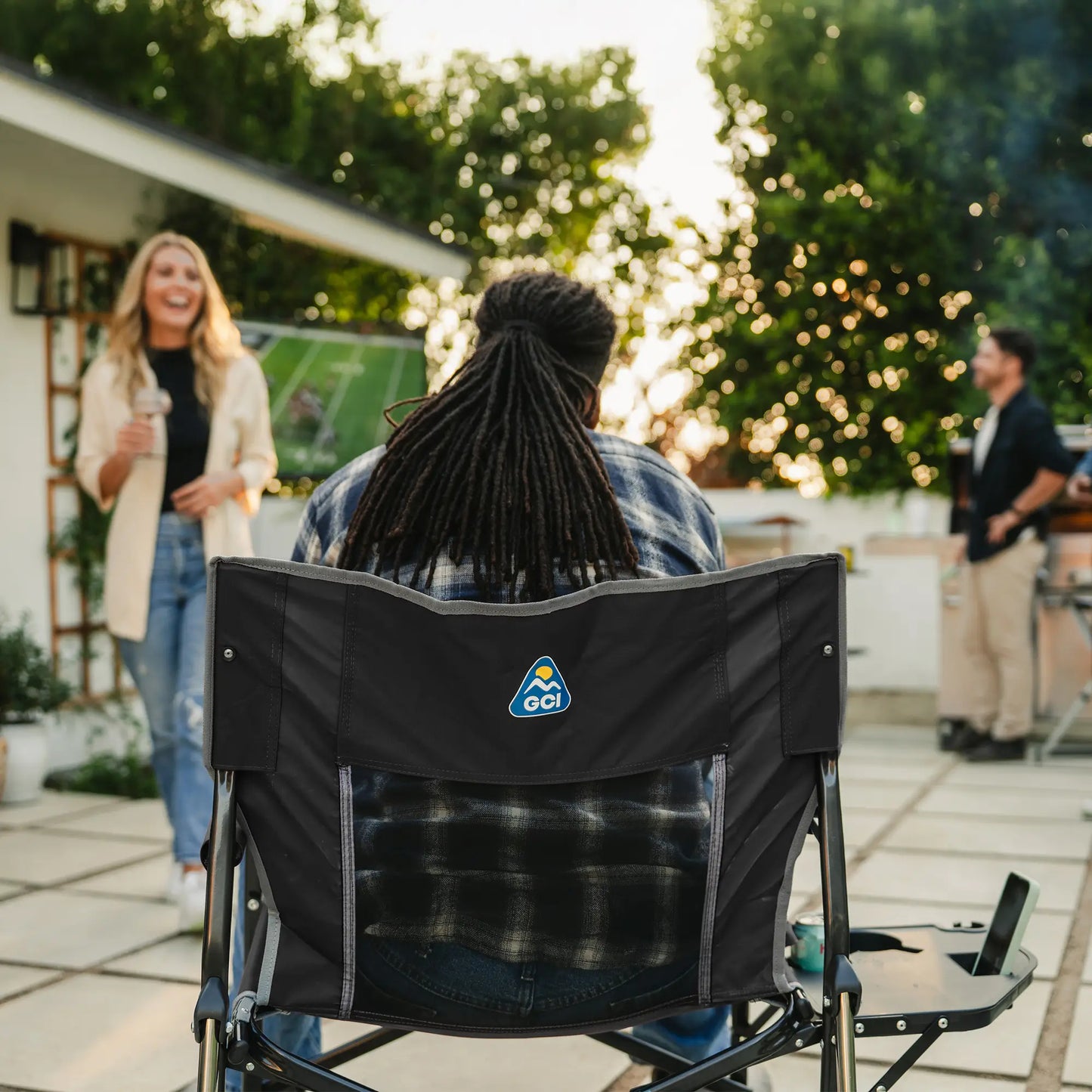 Freestyle Rocker XL™ with Side Table - Picnic Meal Prep