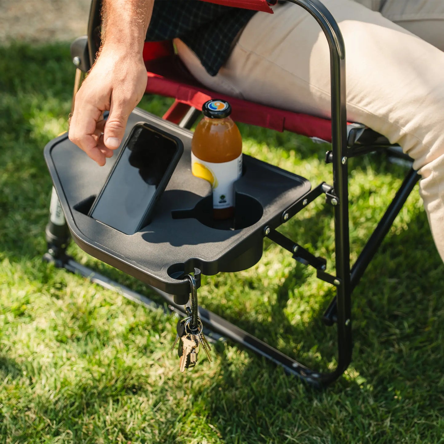 Freestyle Rocker XL™ with Side Table - Picnic Meal Prep